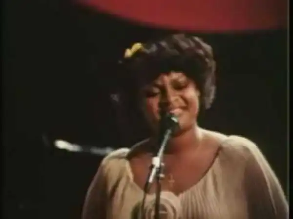 The Clark Sisters - Is My Living In Vain